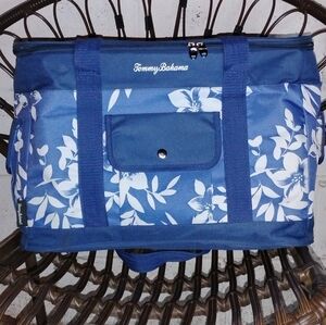 Tommy Bahama Blue/White Floral Insulated Cooler Bag - Travel Duffel Tote, NWOT